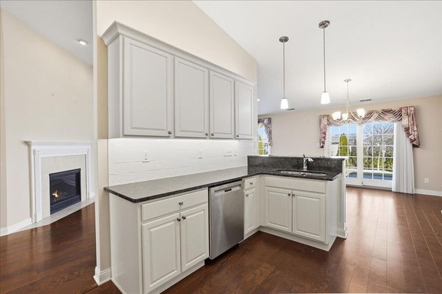 9346 W 107th Lane, St. John, IN 46373