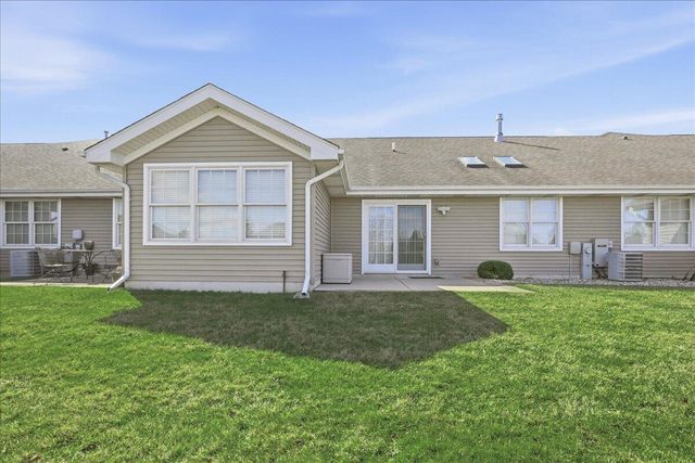 9346 W 107th Lane, St. John, IN 46373