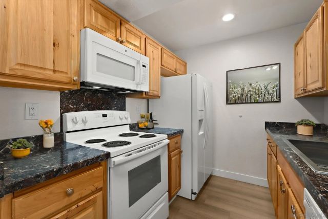 6171 Rancho Mission Rd 208, San Diego, CA 92108