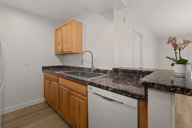 6171 Rancho Mission Rd 208, San Diego, CA 92108