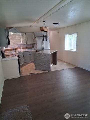 5591 Bethel Road SE #8, Port Orchard, WA 98367