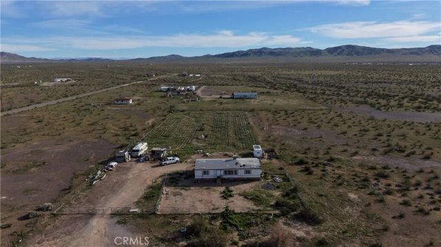 19033 Wagonwheel Road, Helendale, CA 92342