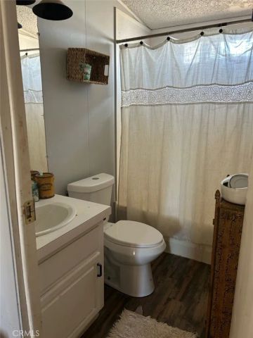 19033 Wagonwheel Road, Helendale, CA 92342