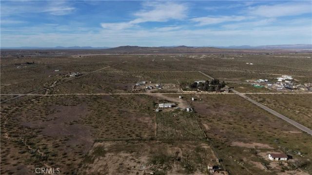 19033 Wagonwheel Road, Helendale, CA 92342