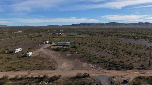19033 Wagonwheel Road, Helendale, CA 92342