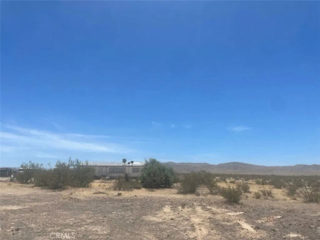 19033 Wagonwheel Road, Helendale, CA 92342