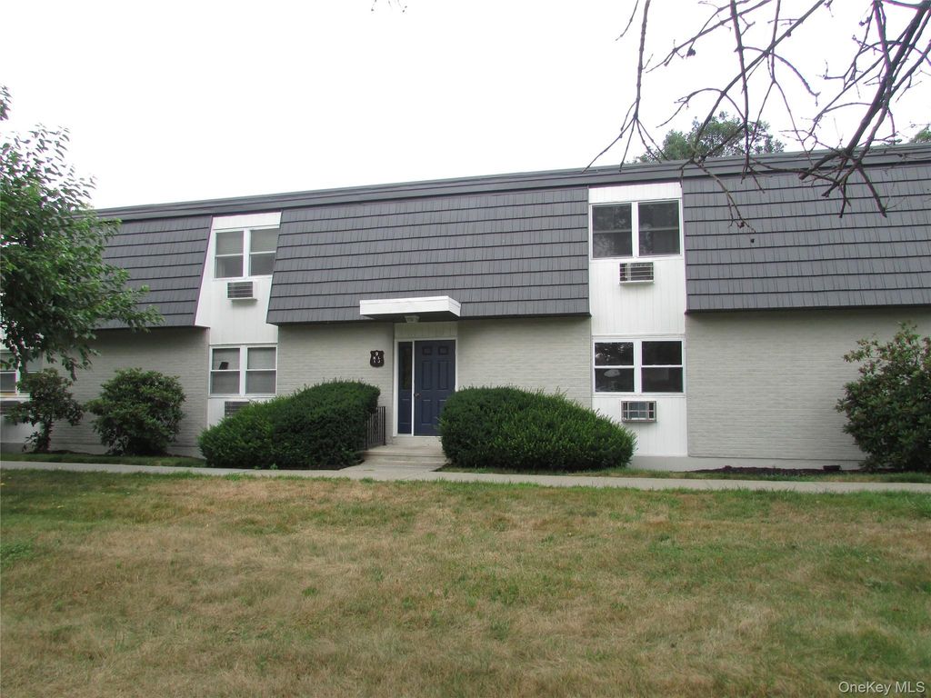 9 White Gate Road J, Wappingers Falls, NY 12590