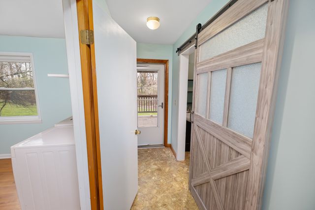111 Cothron Dr, Lafayette, TN 37083