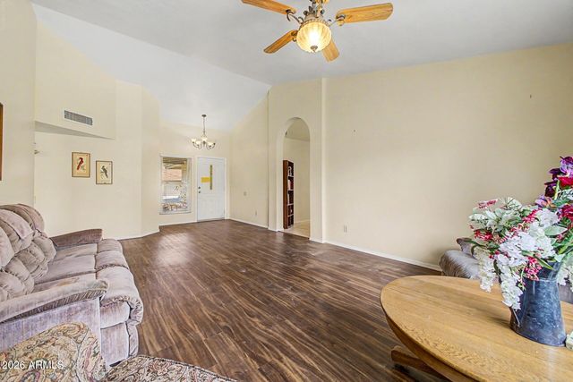 5622 E FAIRFIELD Street, Mesa, AZ 85205