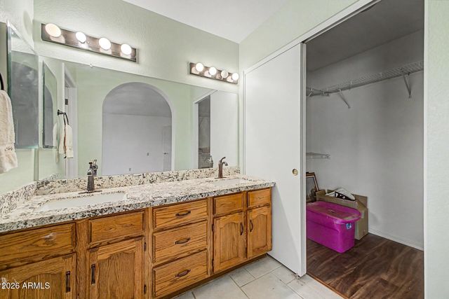 5622 E FAIRFIELD Street, Mesa, AZ 85205
