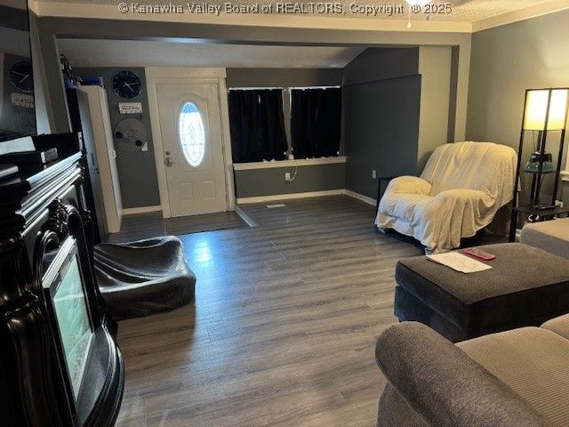 1891 Vermont Drive, Charleston, WV 25387