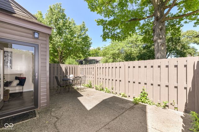 524 Conner Creek Drive, Fishers, IN 46038