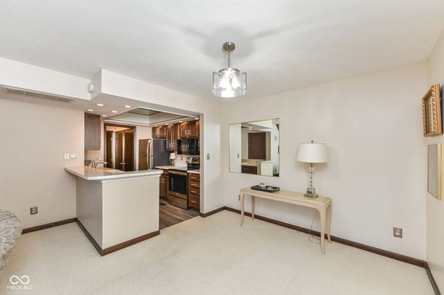 524 Conner Creek Drive, Fishers, IN 46038