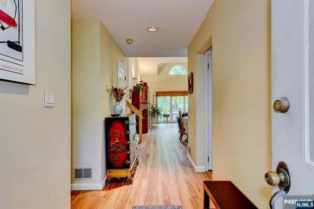 40 Worcester, Wayne, NJ 07470