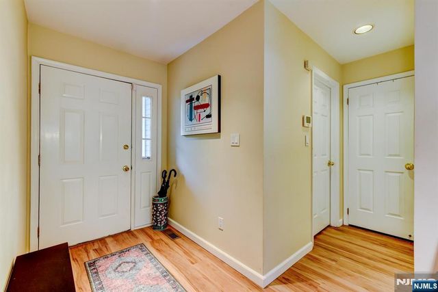 40 Worcester, Wayne, NJ 07470
