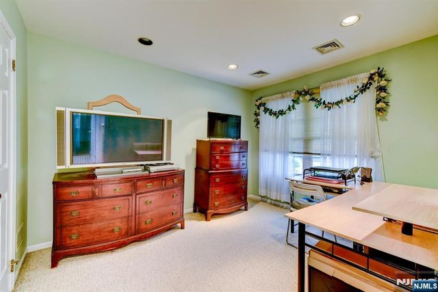 40 Worcester, Wayne, NJ 07470