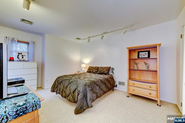 40 Worcester, Wayne, NJ 07470
