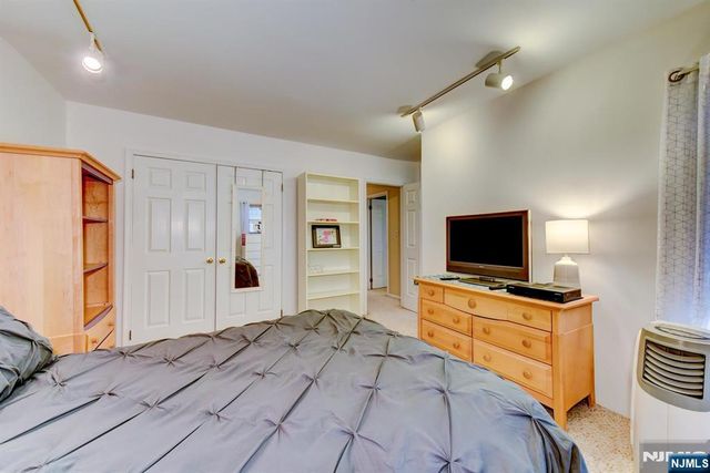 40 Worcester, Wayne, NJ 07470