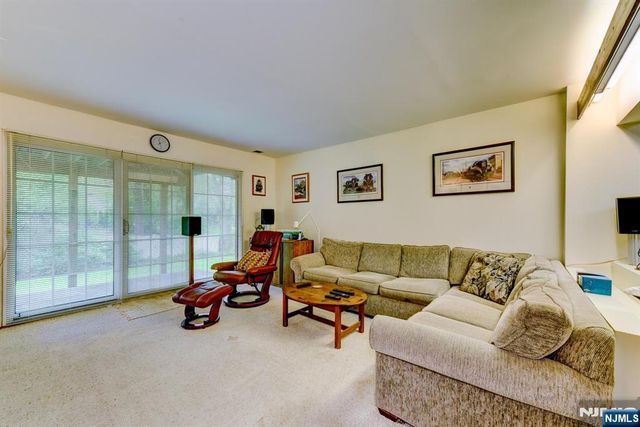 40 Worcester, Wayne, NJ 07470