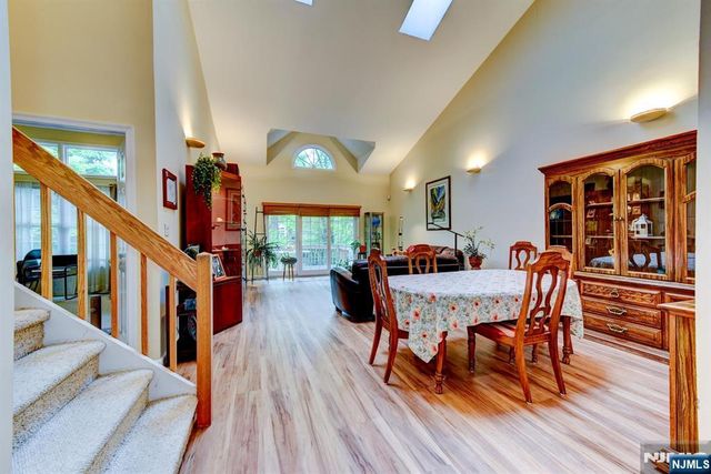 40 Worcester, Wayne, NJ 07470