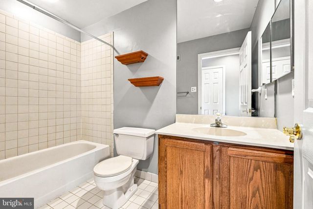 103 GREENBROOK CT, New Hope, PA 18938
