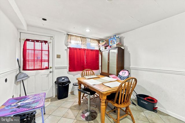 1539 YATES AVE, Linwood, PA 19061