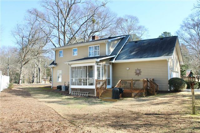 136 Alexander Court, Winder, GA 30680