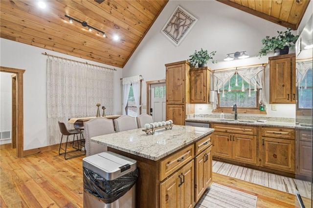 41 Bunks Way, Morganton, GA 30560