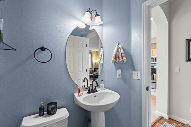 5555 E Briarwood Avenue 2104, Centennial, CO 80122