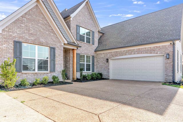 200 VALLEYVIEW LN, Oakland, TN 38060