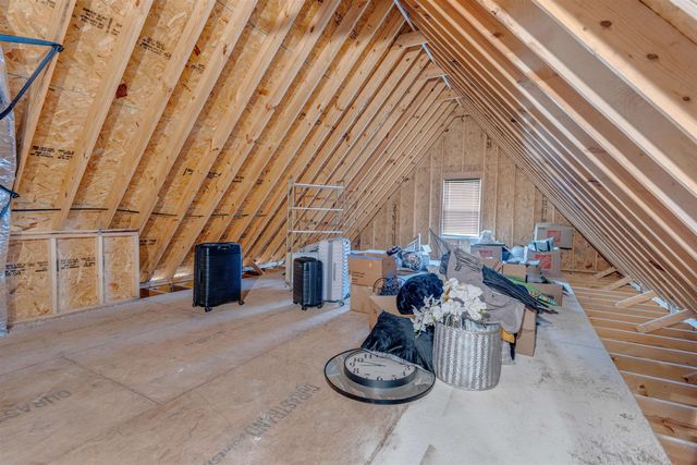 200 VALLEYVIEW LN, Oakland, TN 38060