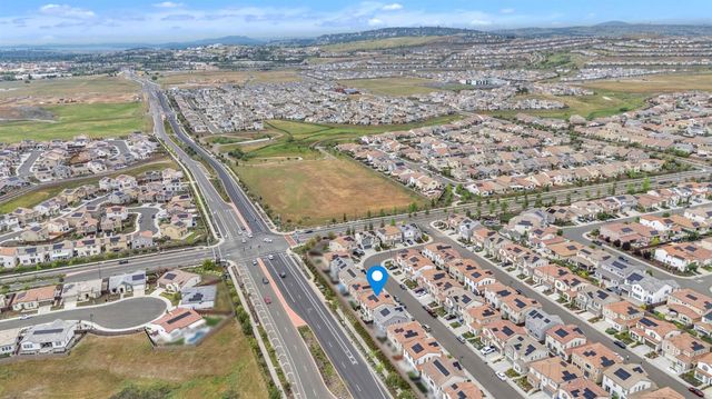 4443 Cash Dr, Folsom, CA 95630