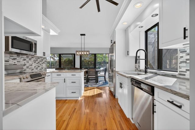 121 Landward Drive, Jupiter, FL 33477