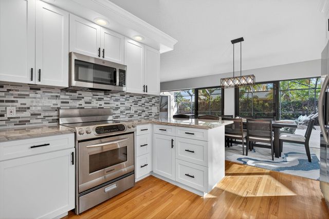 121 Landward Drive, Jupiter, FL 33477