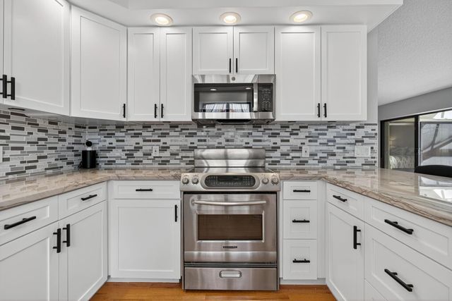 121 Landward Drive, Jupiter, FL 33477