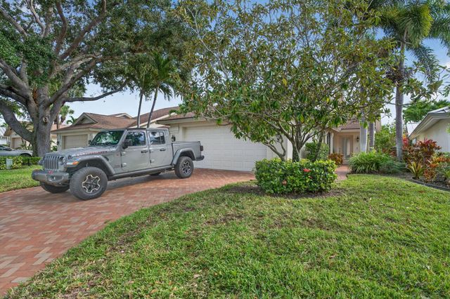 121 Landward Drive, Jupiter, FL 33477