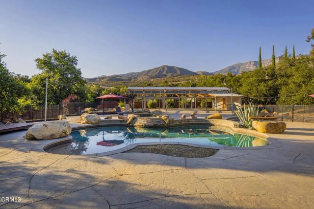 12475 Christmas Tree Road, Ojai, CA 93023