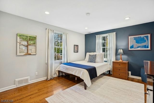 215 Longwood Ave., Chatham Twp., NJ 07928