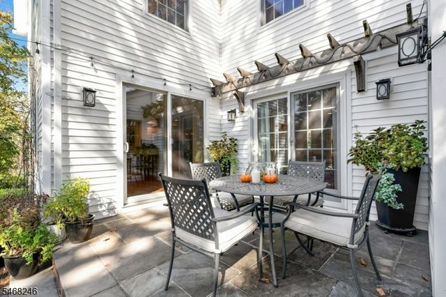 215 Longwood Ave., Chatham Twp., NJ 07928