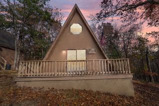 207 Bar M Lane 24, Branson West, MO 65737