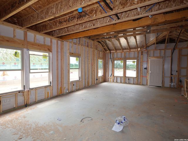 17411 Elder Walnut Drive, Elmendorf, TX 78112