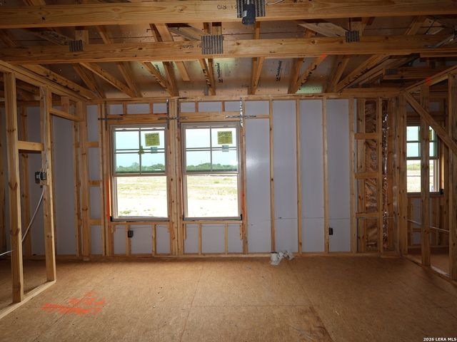 17411 Elder Walnut Drive, Elmendorf, TX 78112