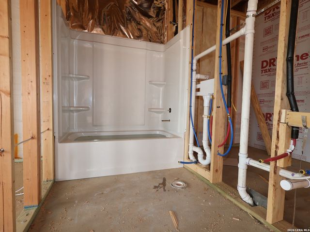 17411 Elder Walnut Drive, Elmendorf, TX 78112