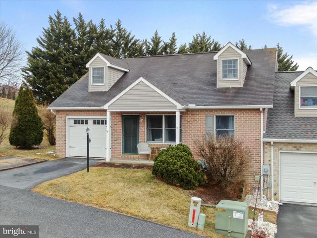 155 ASH SPRING COURT, Waynesboro, PA 17268