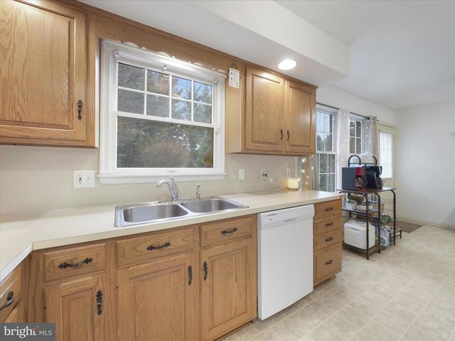 155 ASH SPRING COURT, Waynesboro, PA 17268