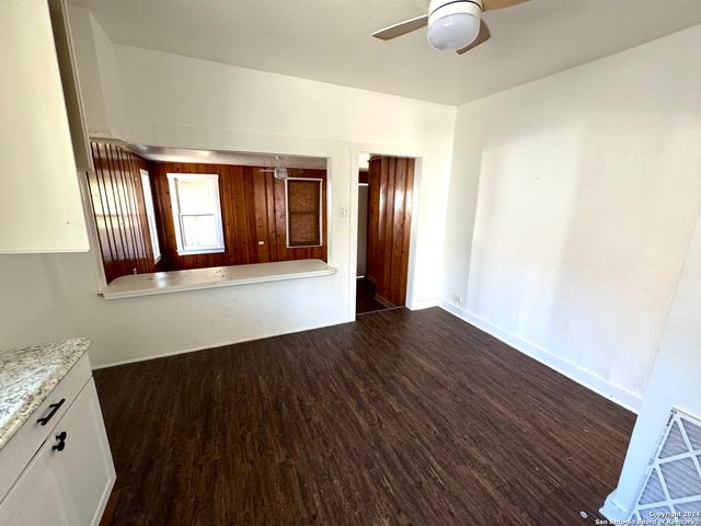 211 Preston, San Antonio, TX 78210