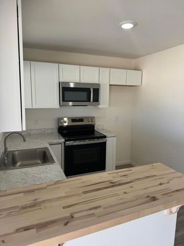 1170 Harvard Avenue, Thermal, CA 92274