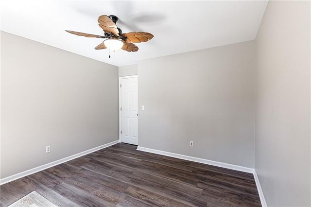6080 Stone Wood Drive NW, Kennesaw, GA 30152