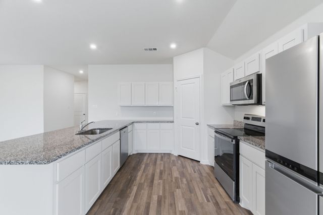 521 Jameson Street, Springtown, TX 76082
