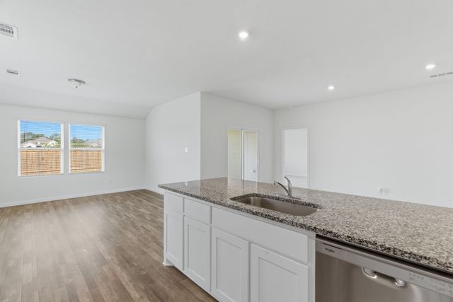 521 Jameson Street, Springtown, TX 76082
